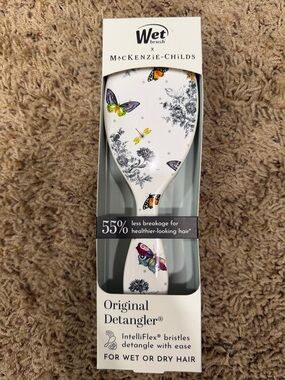 Wet Brush Original Detangler - White Butterfly Design
